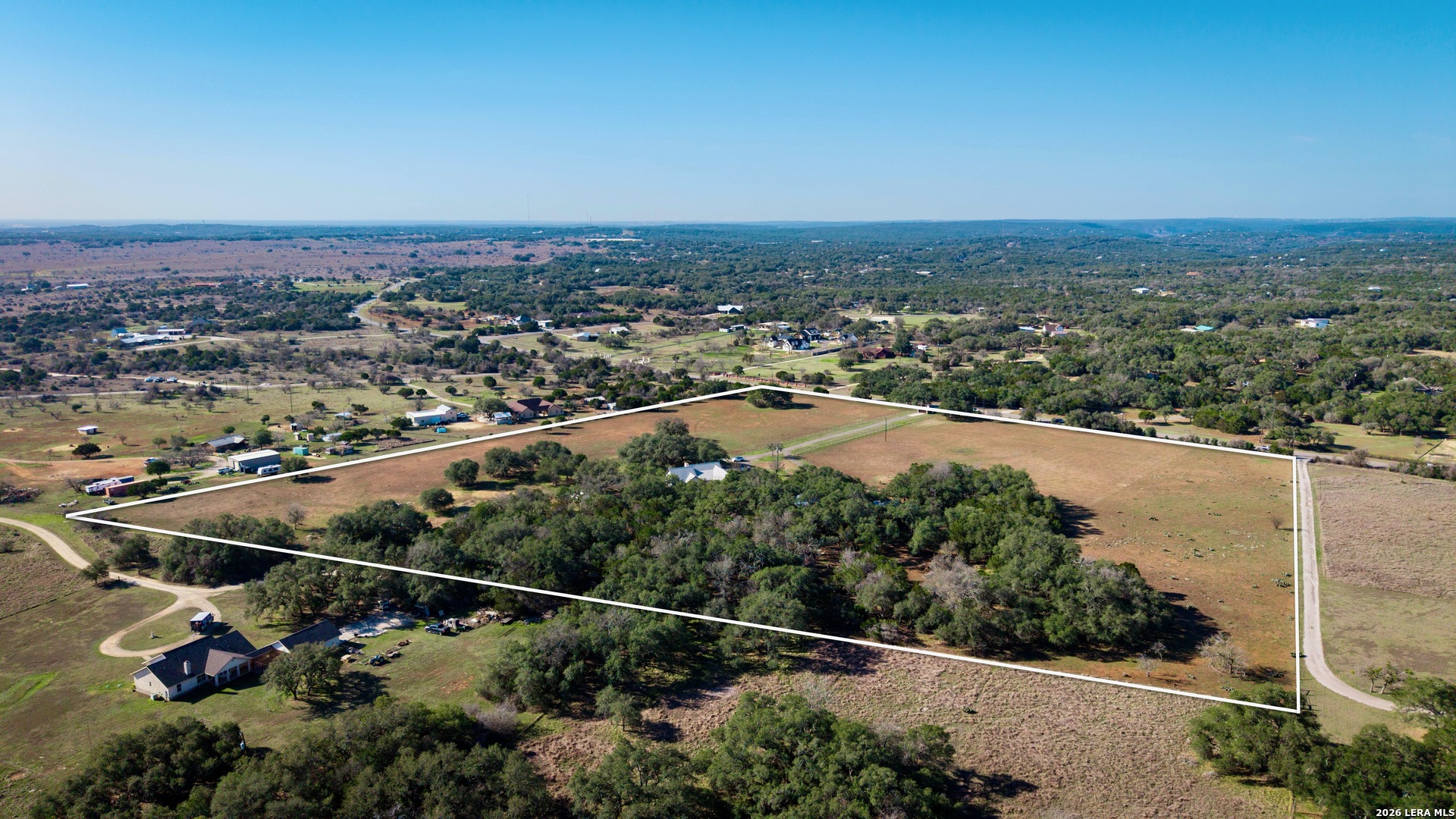 main property photo 23