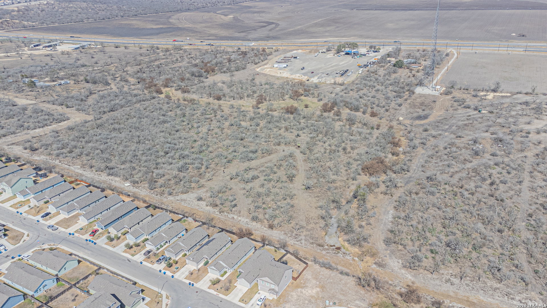 main property photo 13