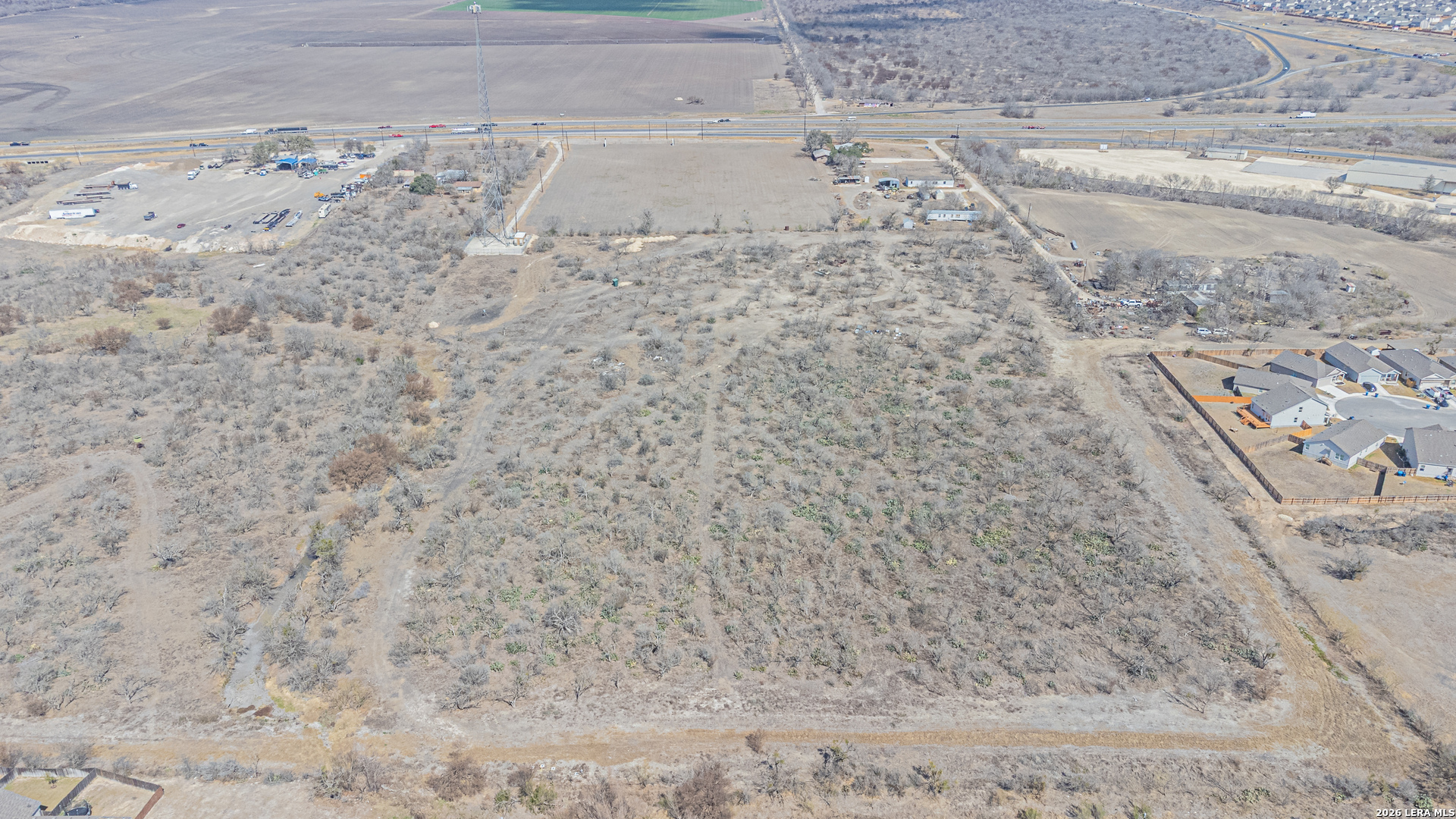 main property photo 16