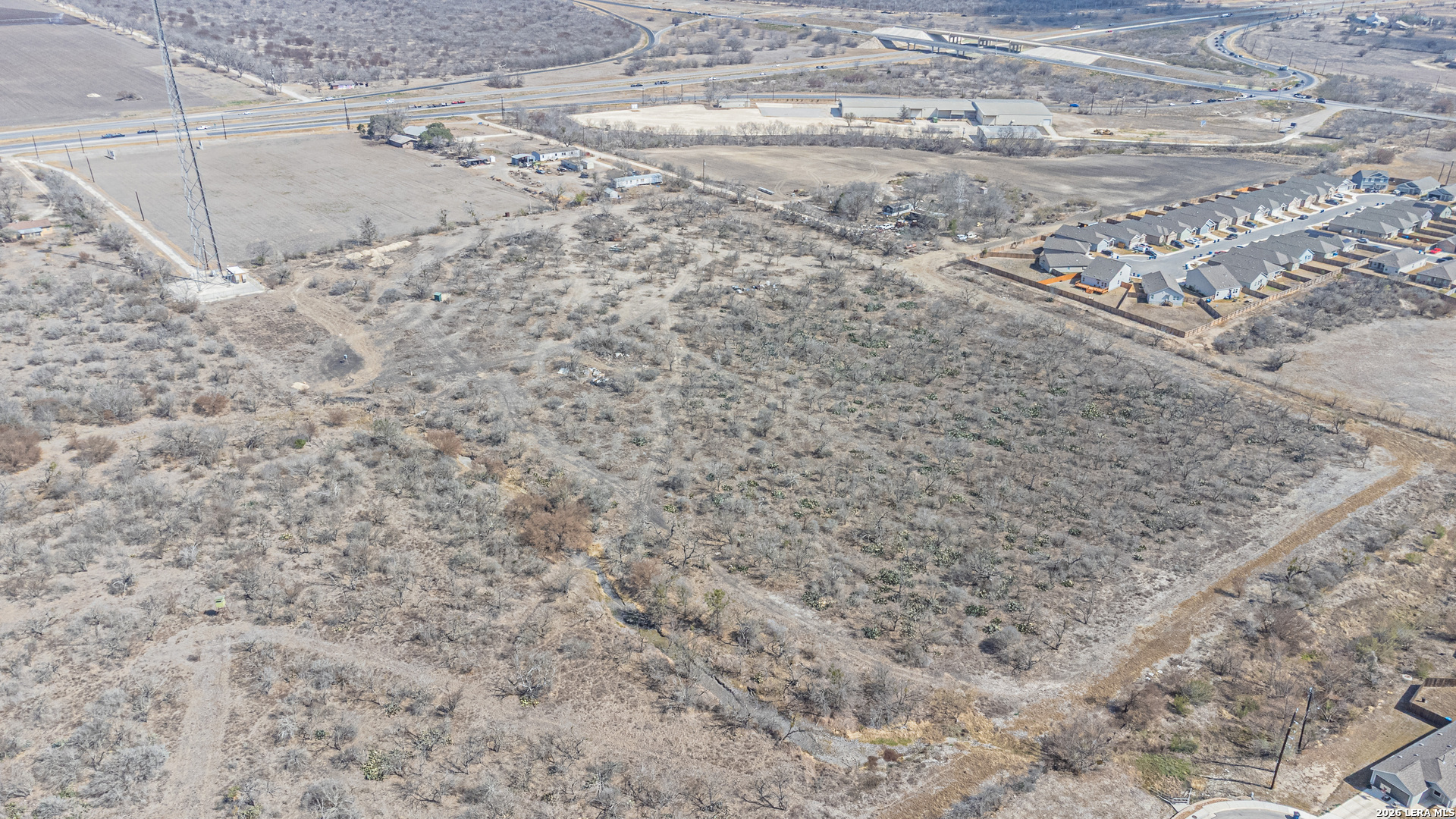 main property photo 18