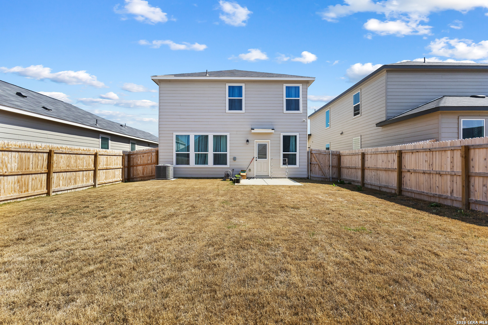 main property photo 22