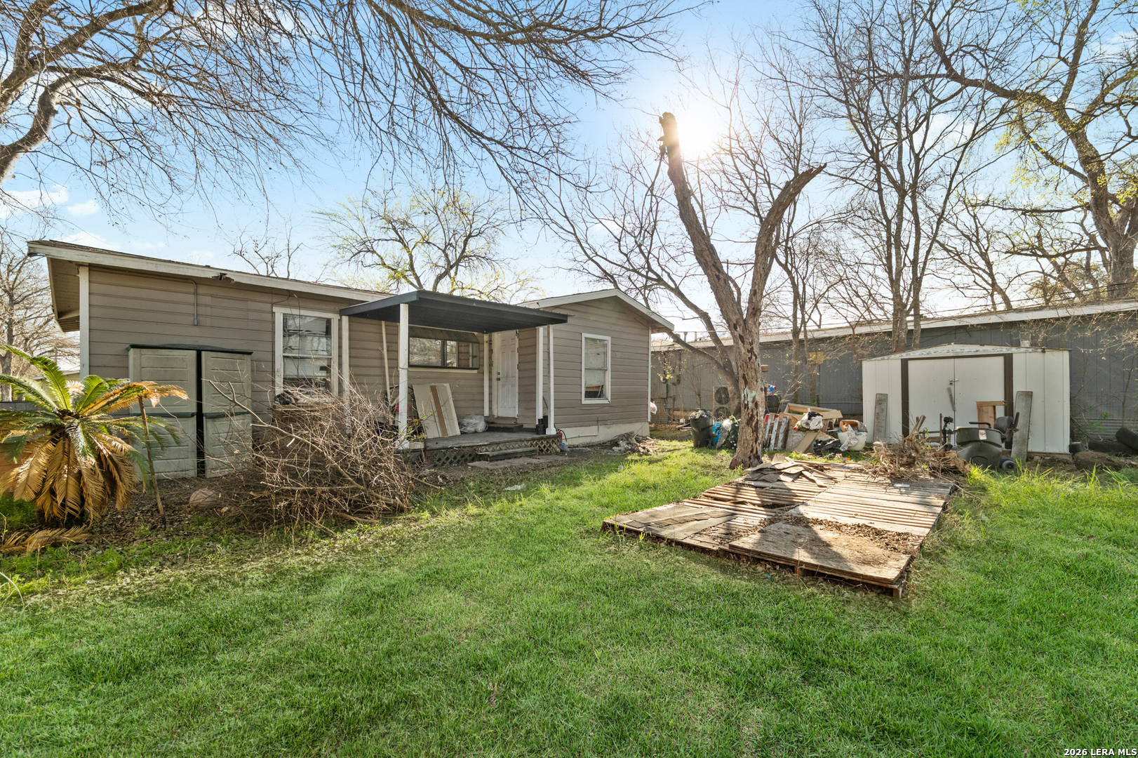 main property photo 21