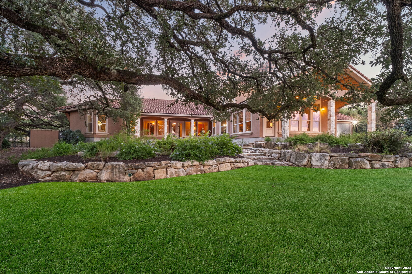 main property photo 39