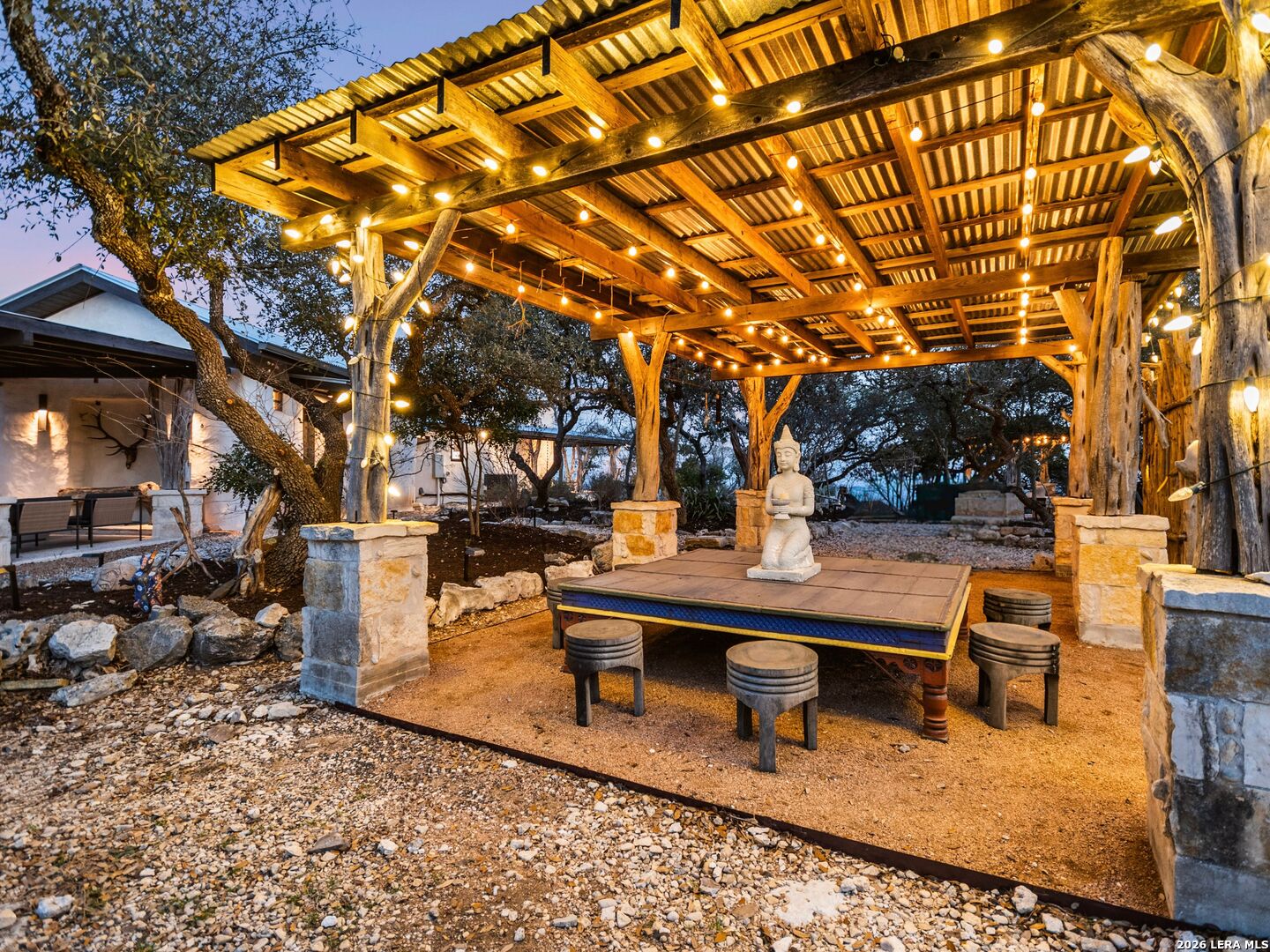main property photo 90