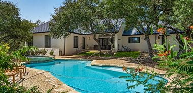 image of property with 4 Bed | 4 Bath | 3,385 Sqft