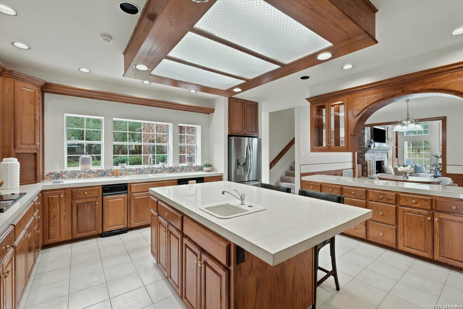 main property photo 15