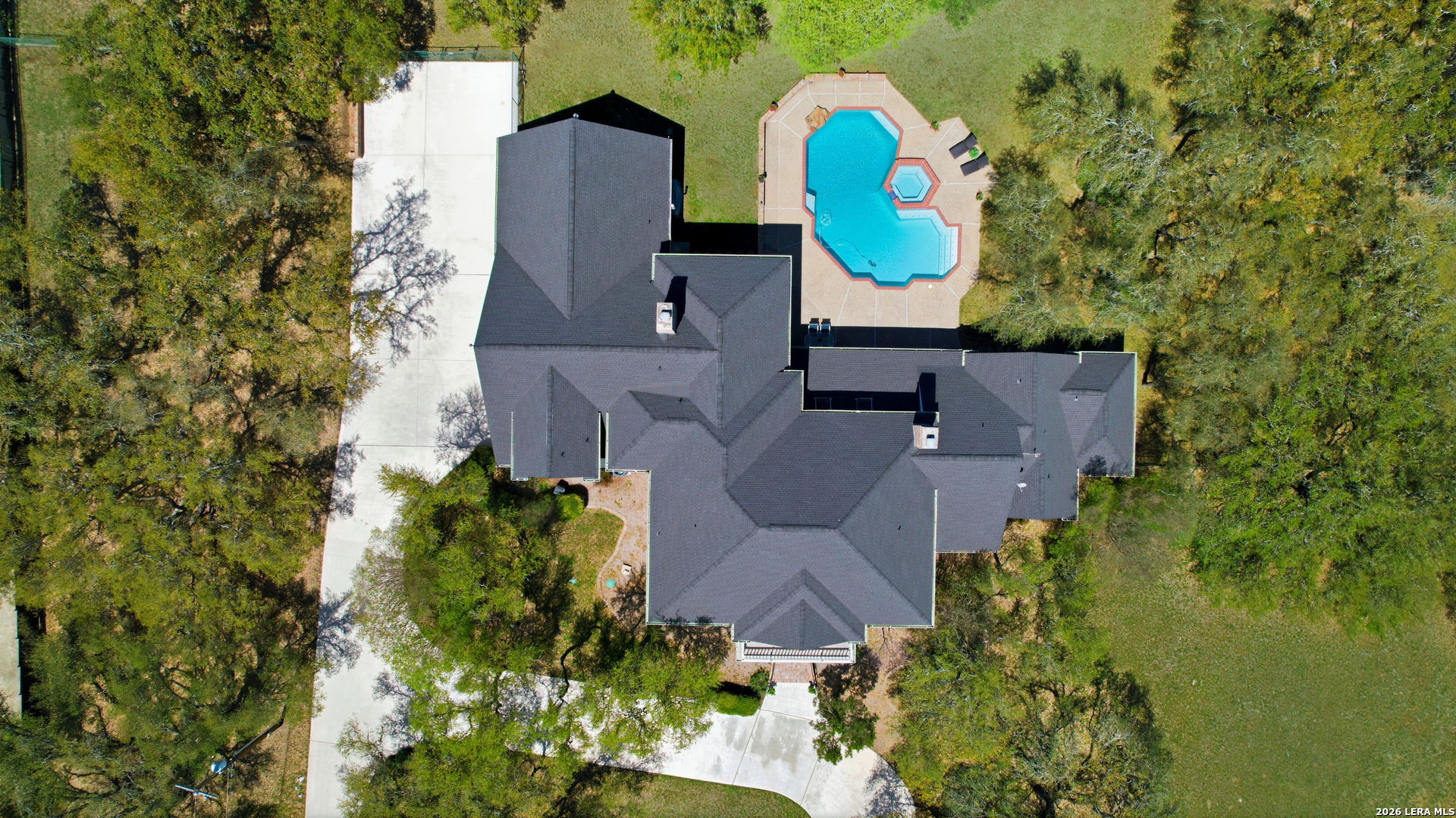 main property photo 64