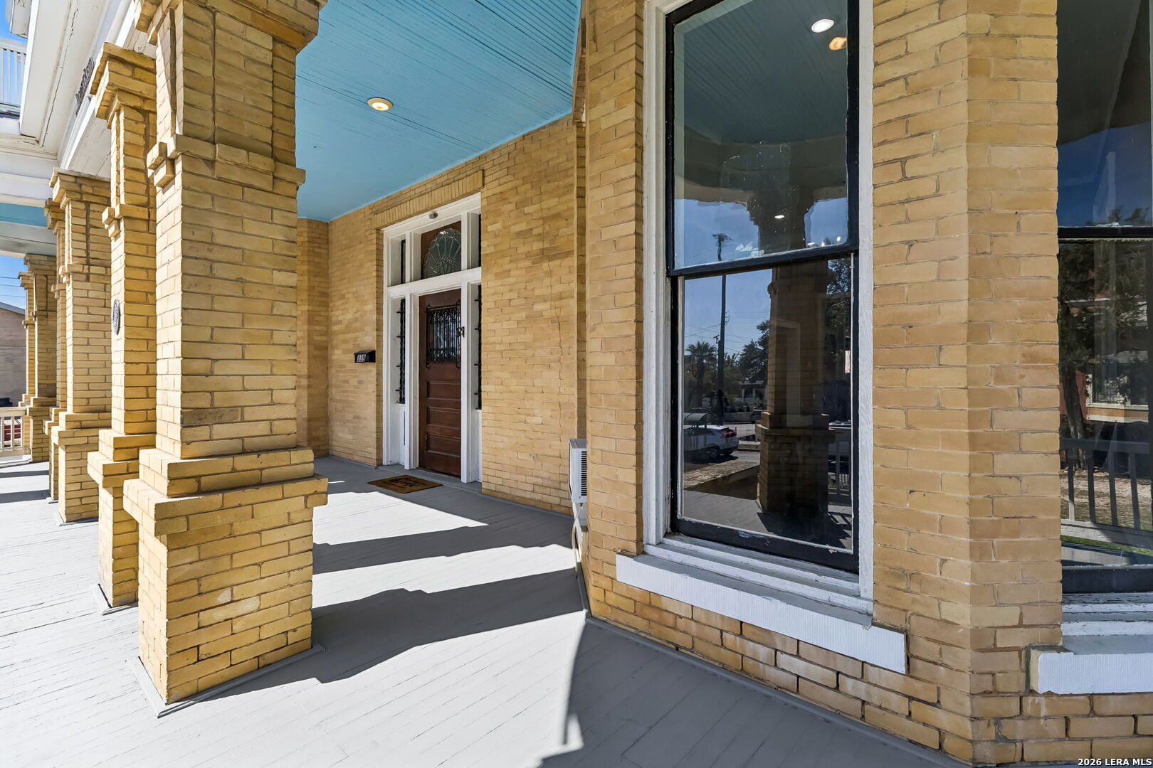 main property photo 12