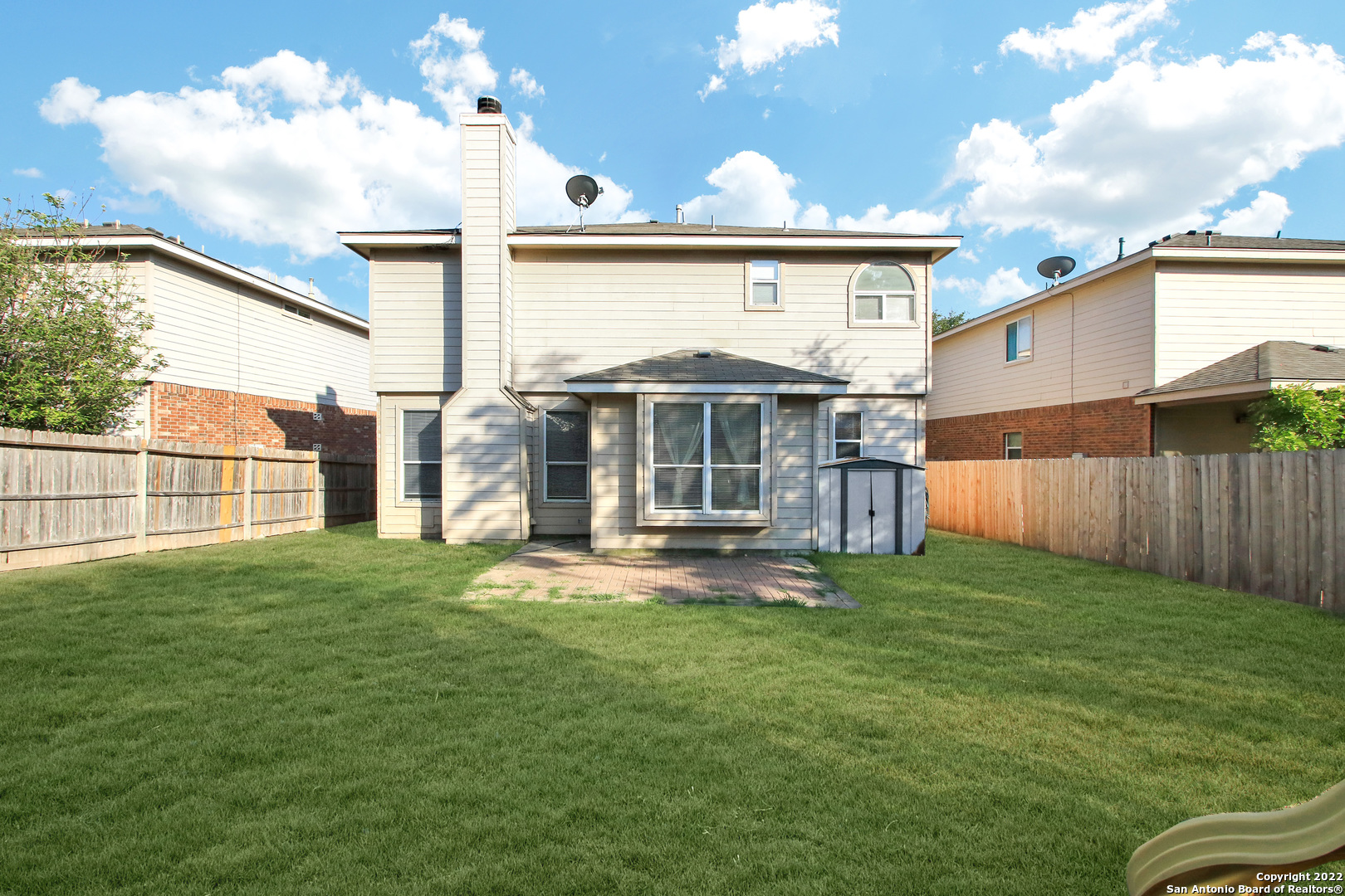 main property photo 24
