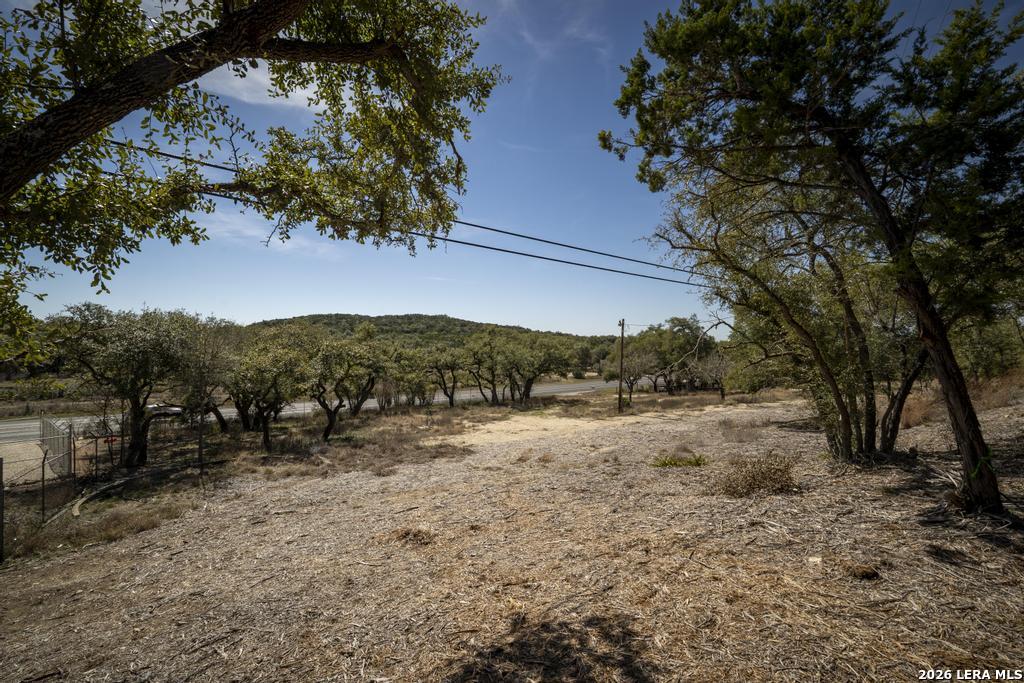 main property photo 31