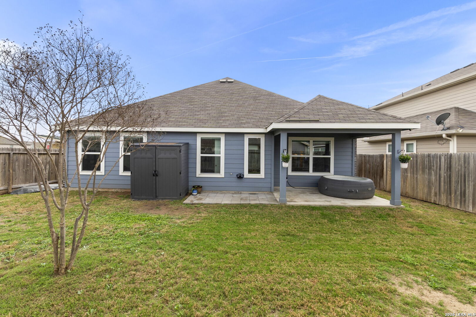 main property photo 41