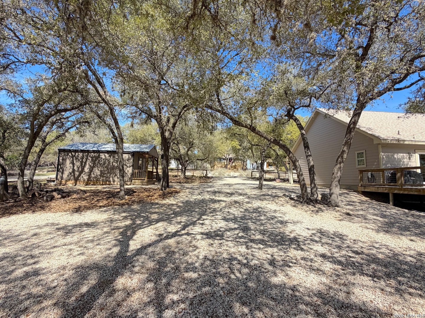 main property photo 38