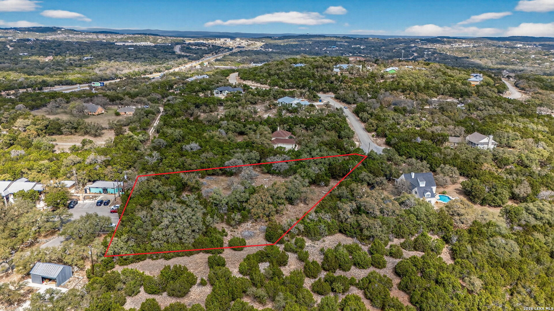 main property photo 4