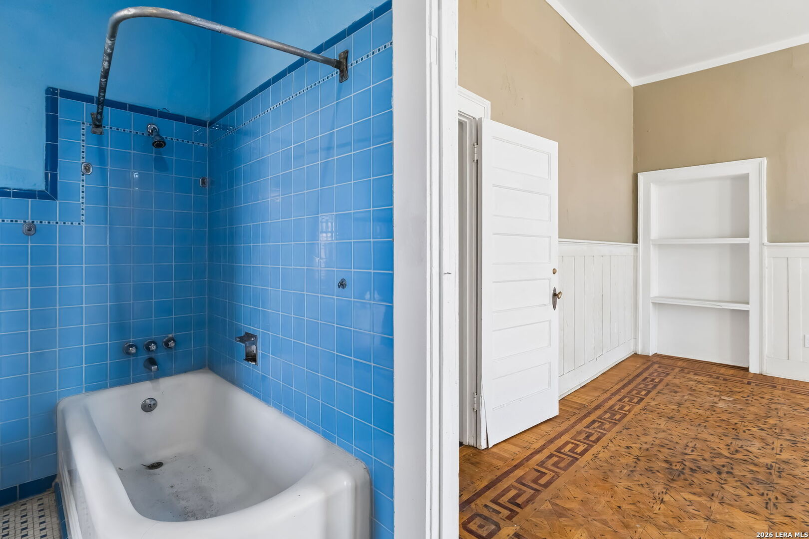 main property photo 59