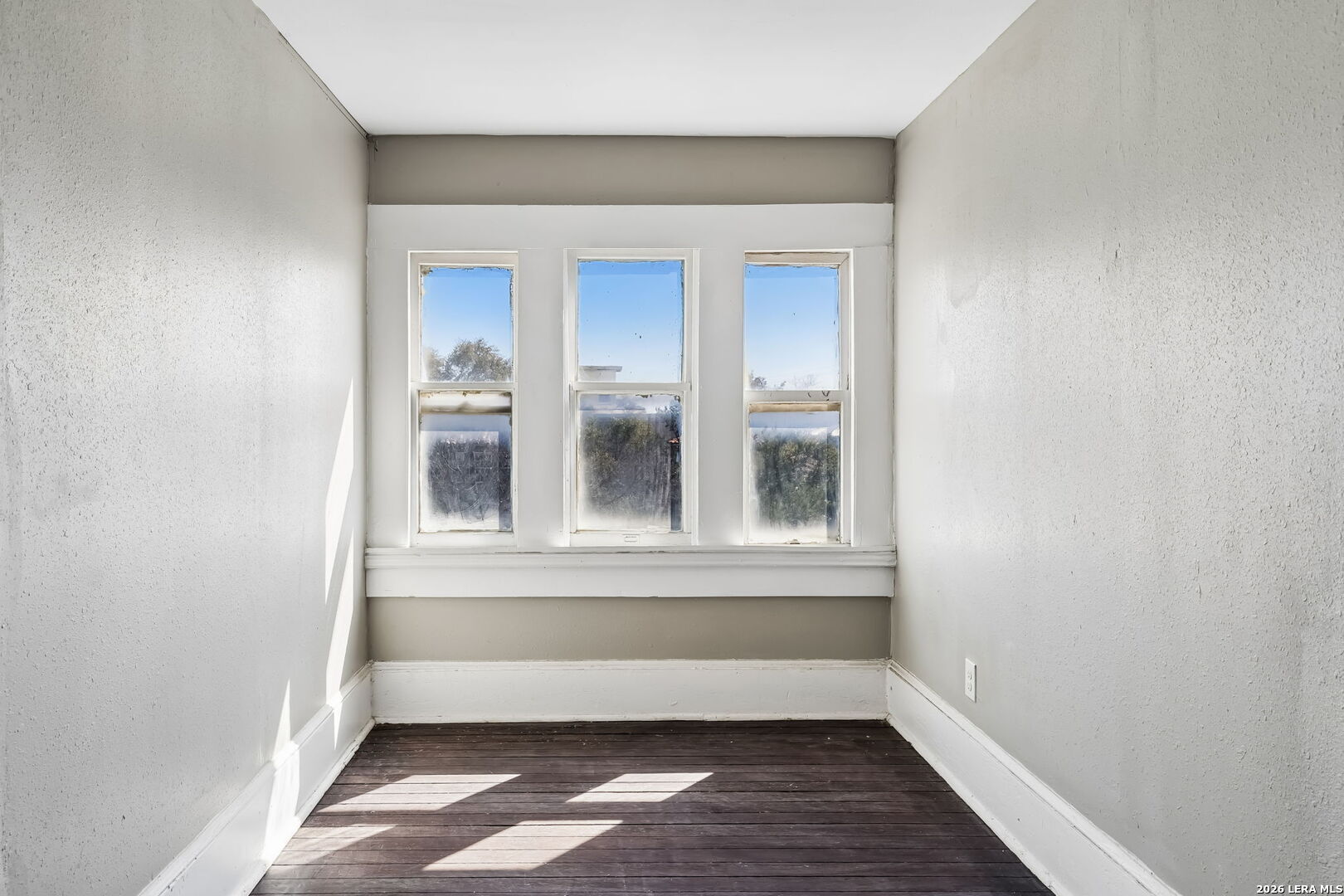 main property photo 71