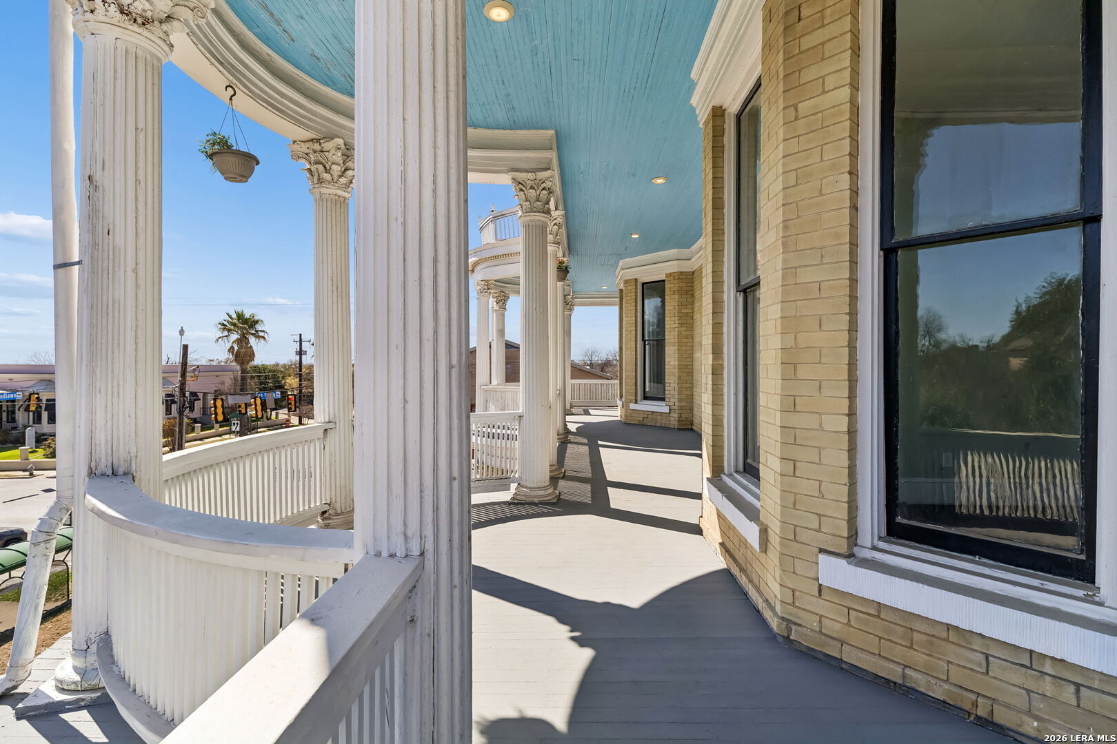 main property photo 79
