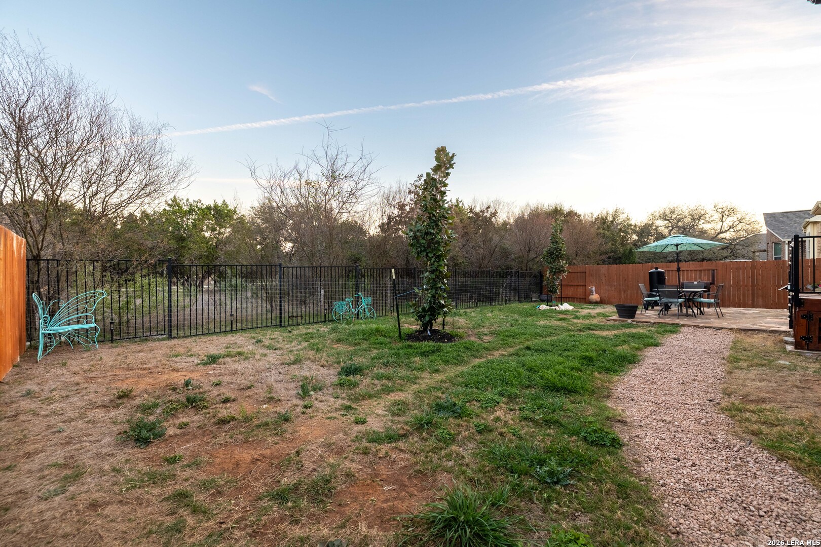 main property photo 31