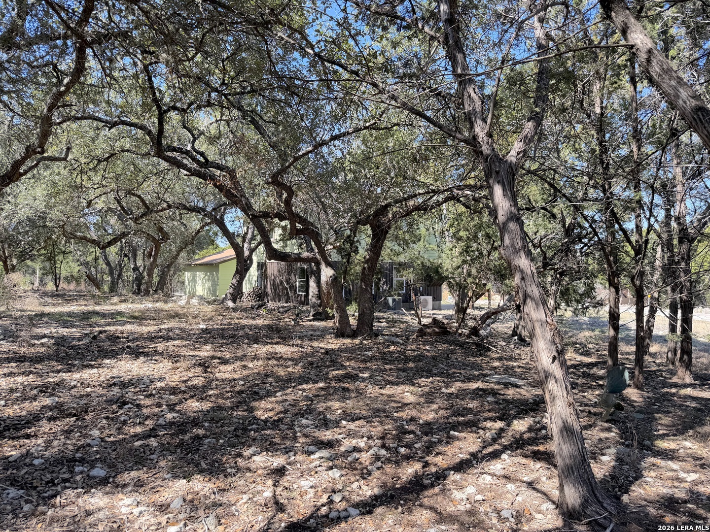 main property photo 37
