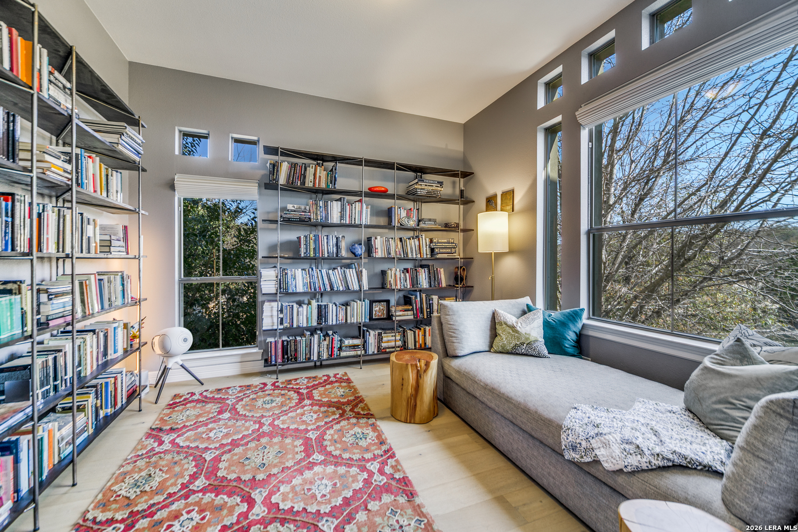 main property photo 25