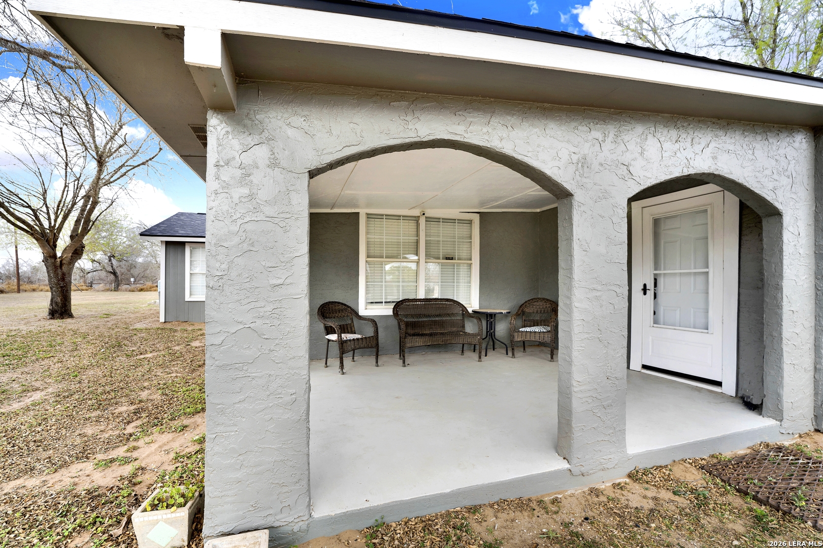 main property photo 33