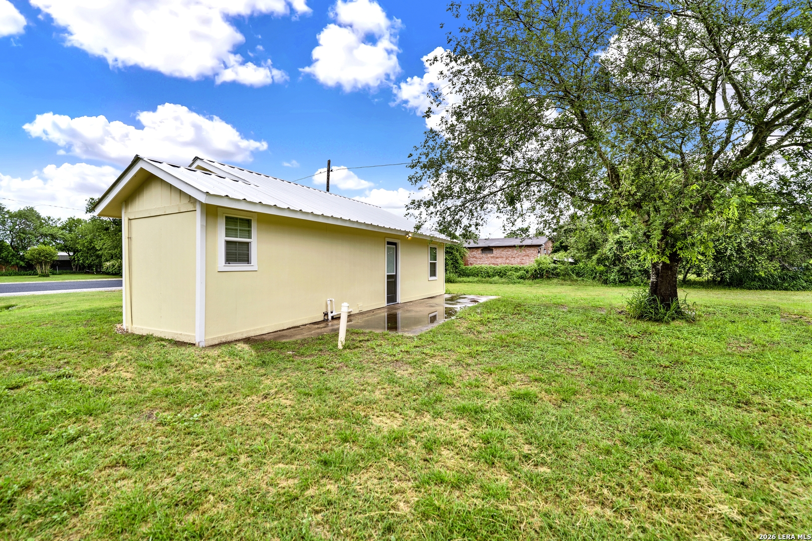 main property photo 57