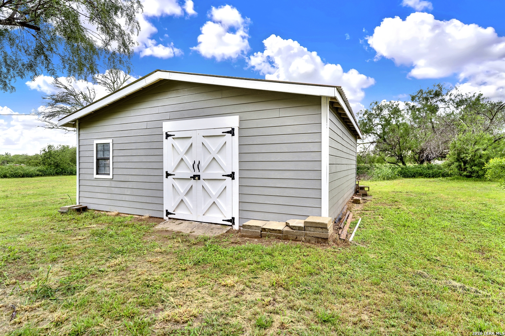main property photo 59