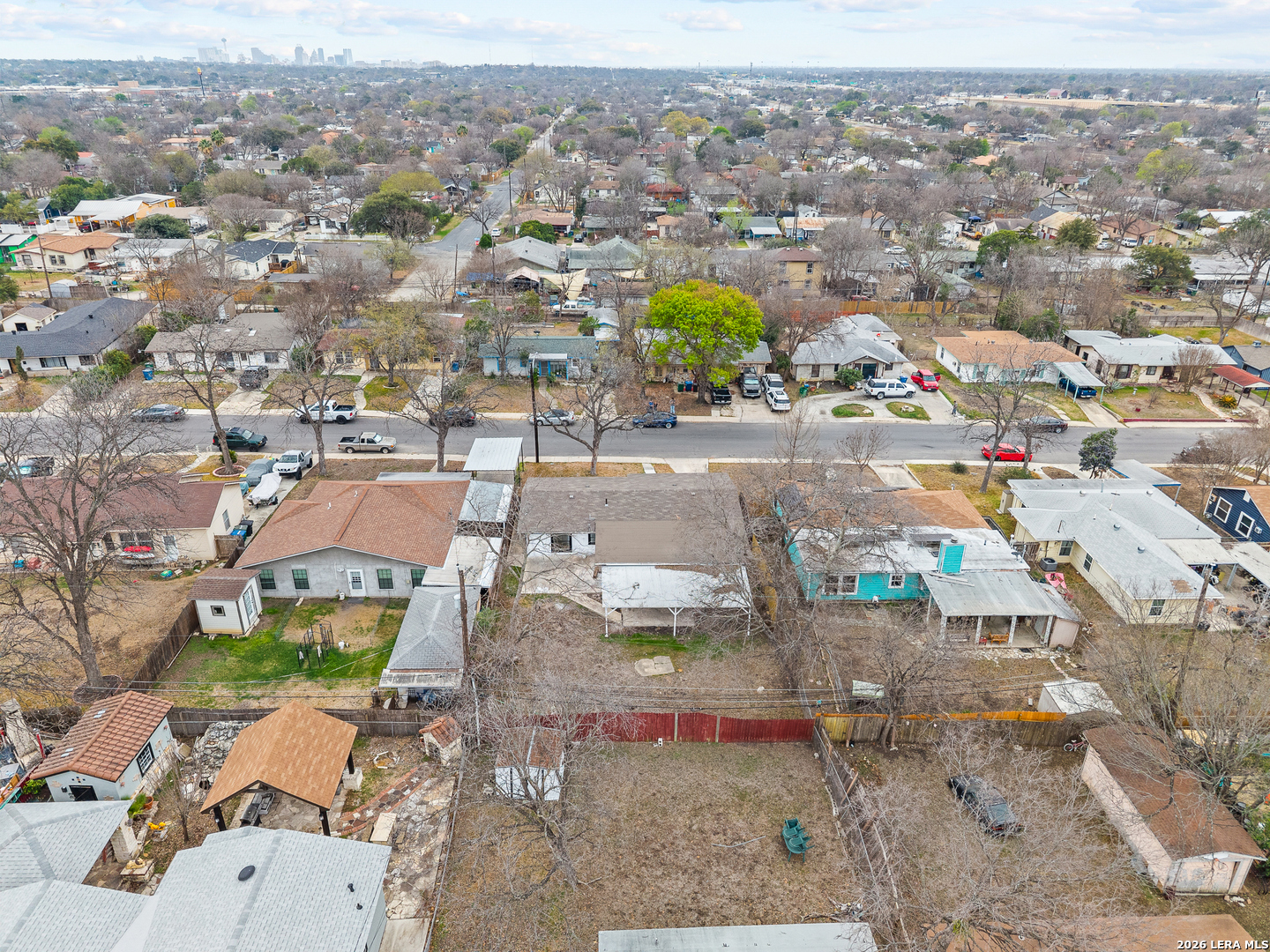 main property photo 6