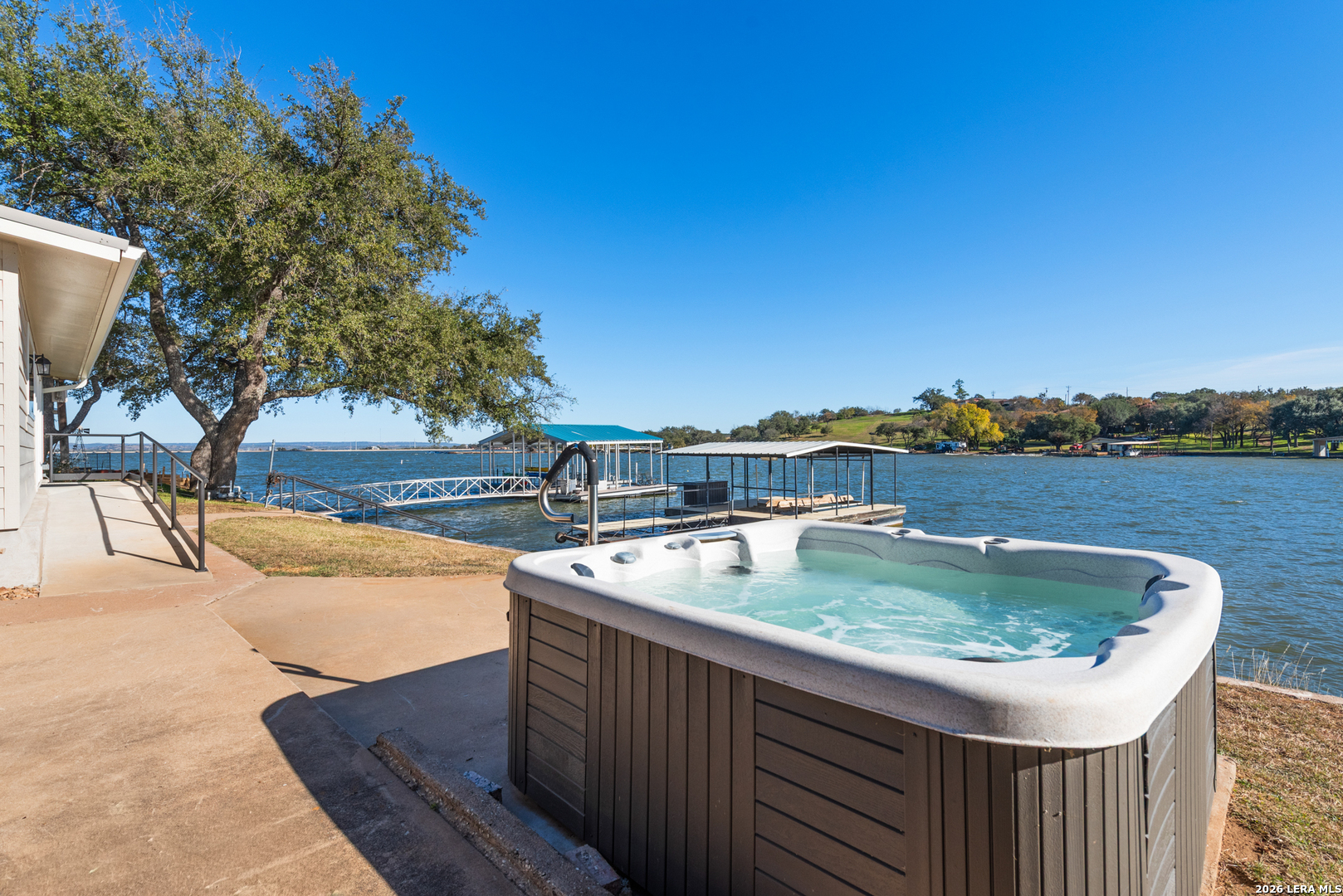main property photo 21