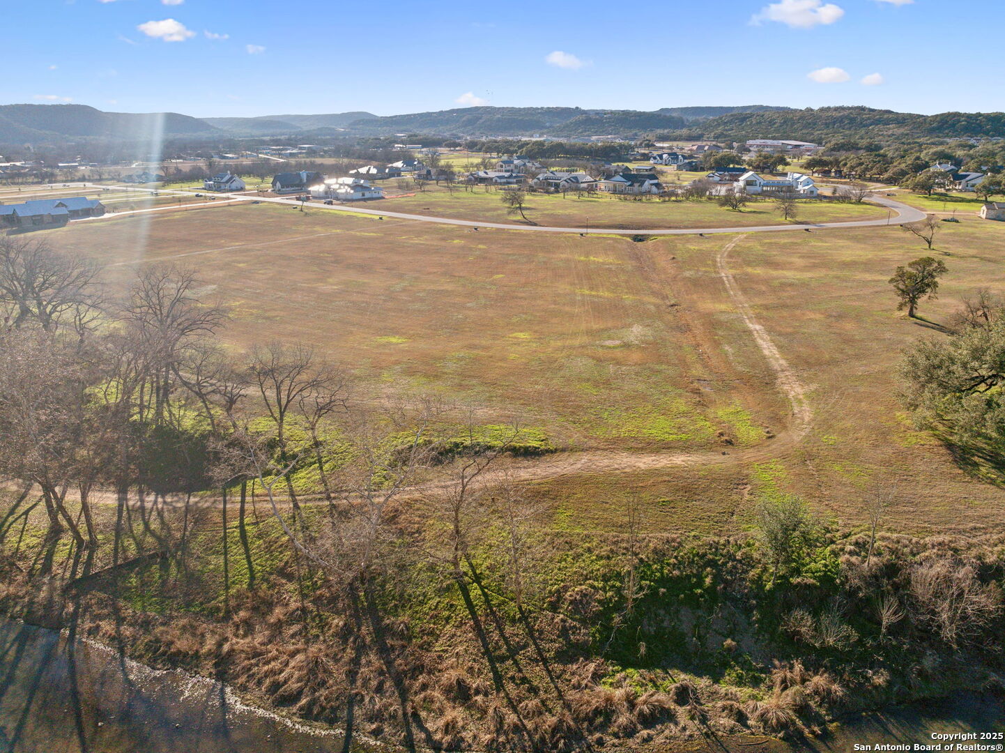 main property photo 17