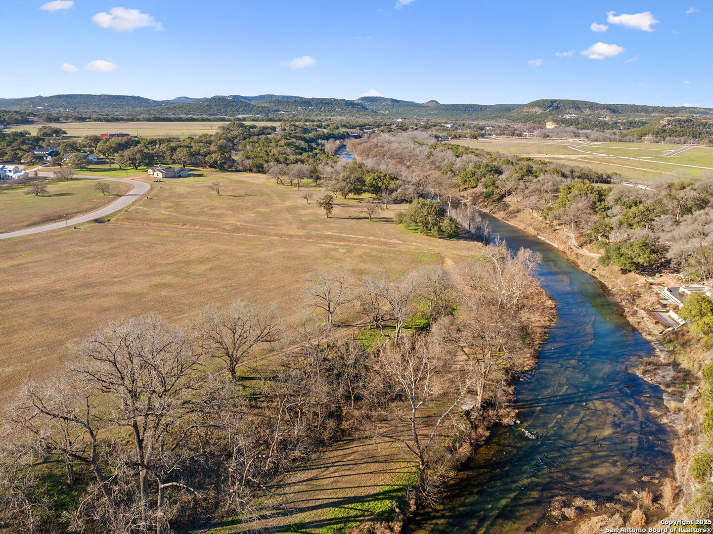 main property photo 27