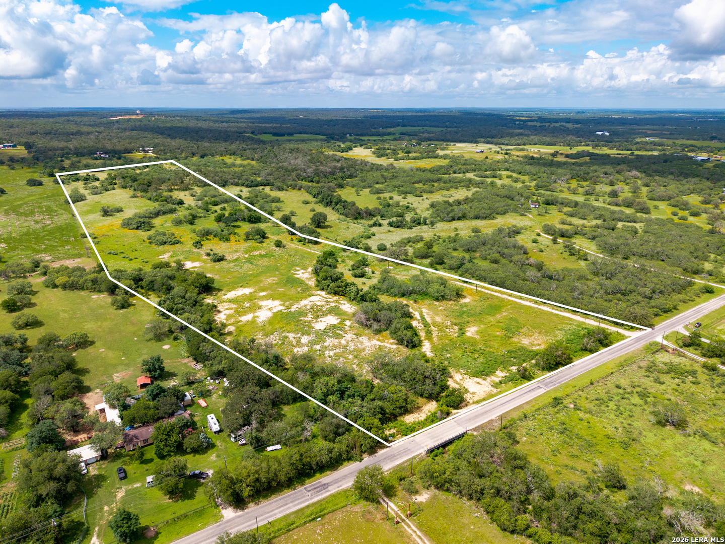 main property photo 14