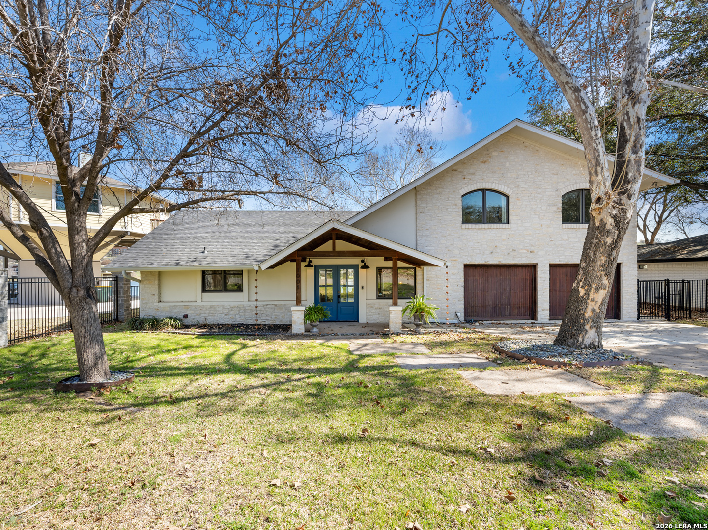main property photo 2