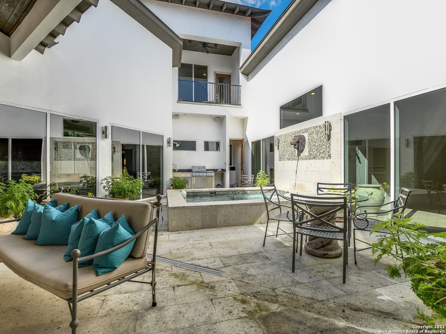 main property photo 41