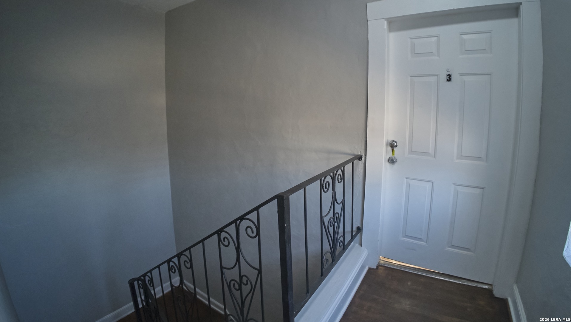 main property photo 27
