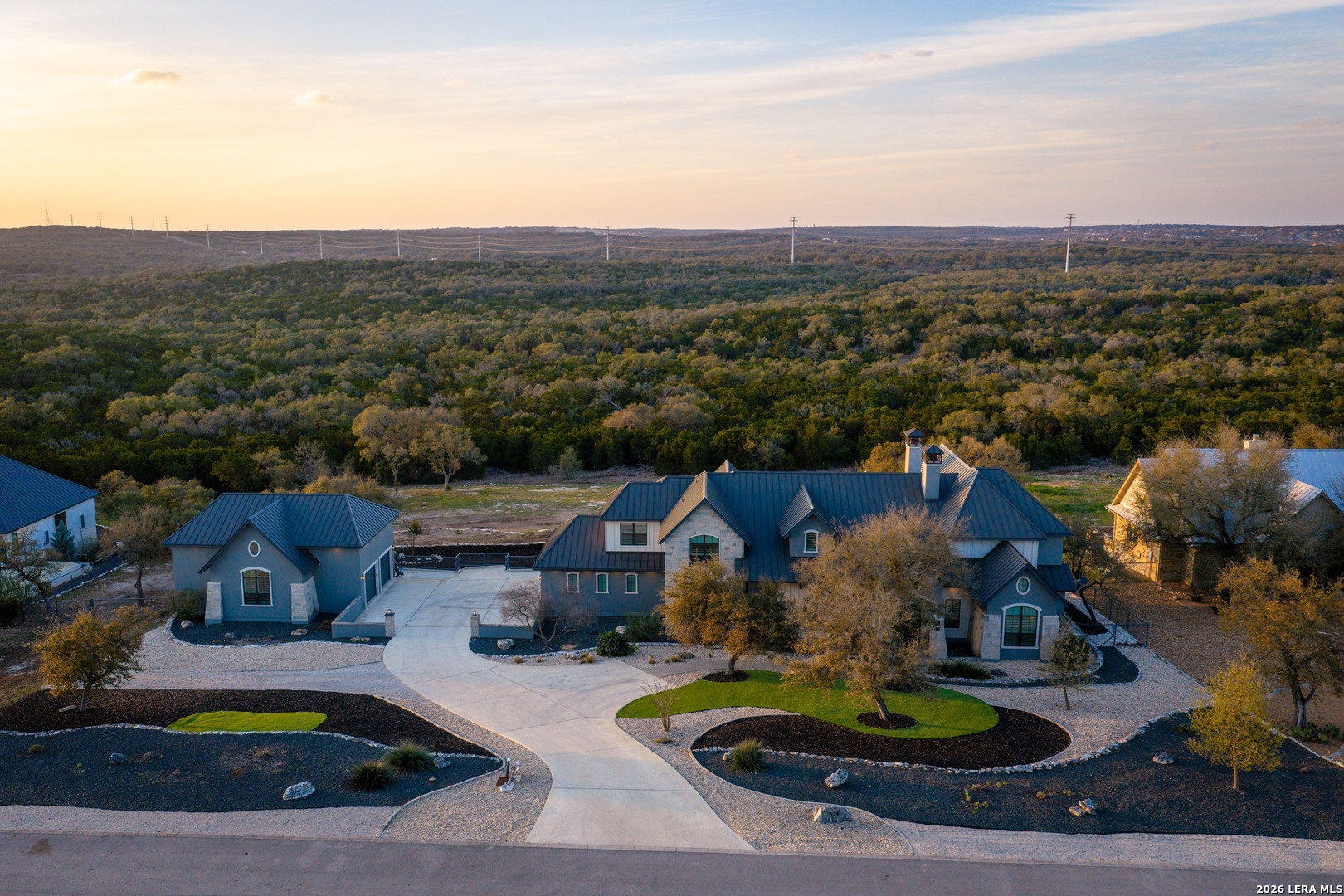 main property photo 39