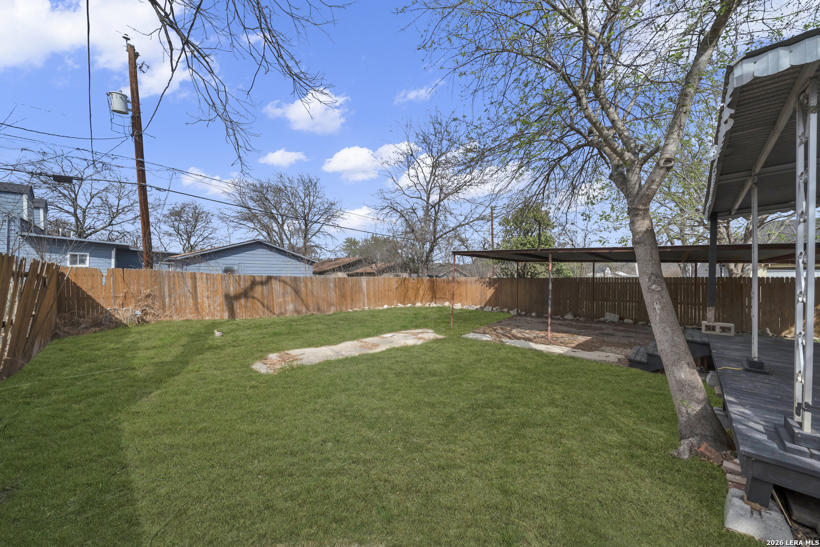 main property photo 22