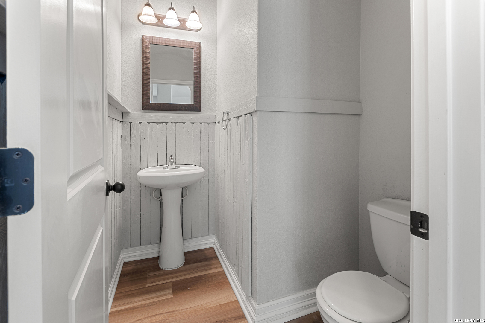main property photo 20