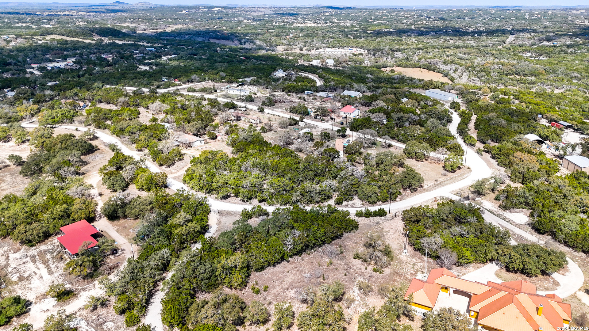 main property photo 11
