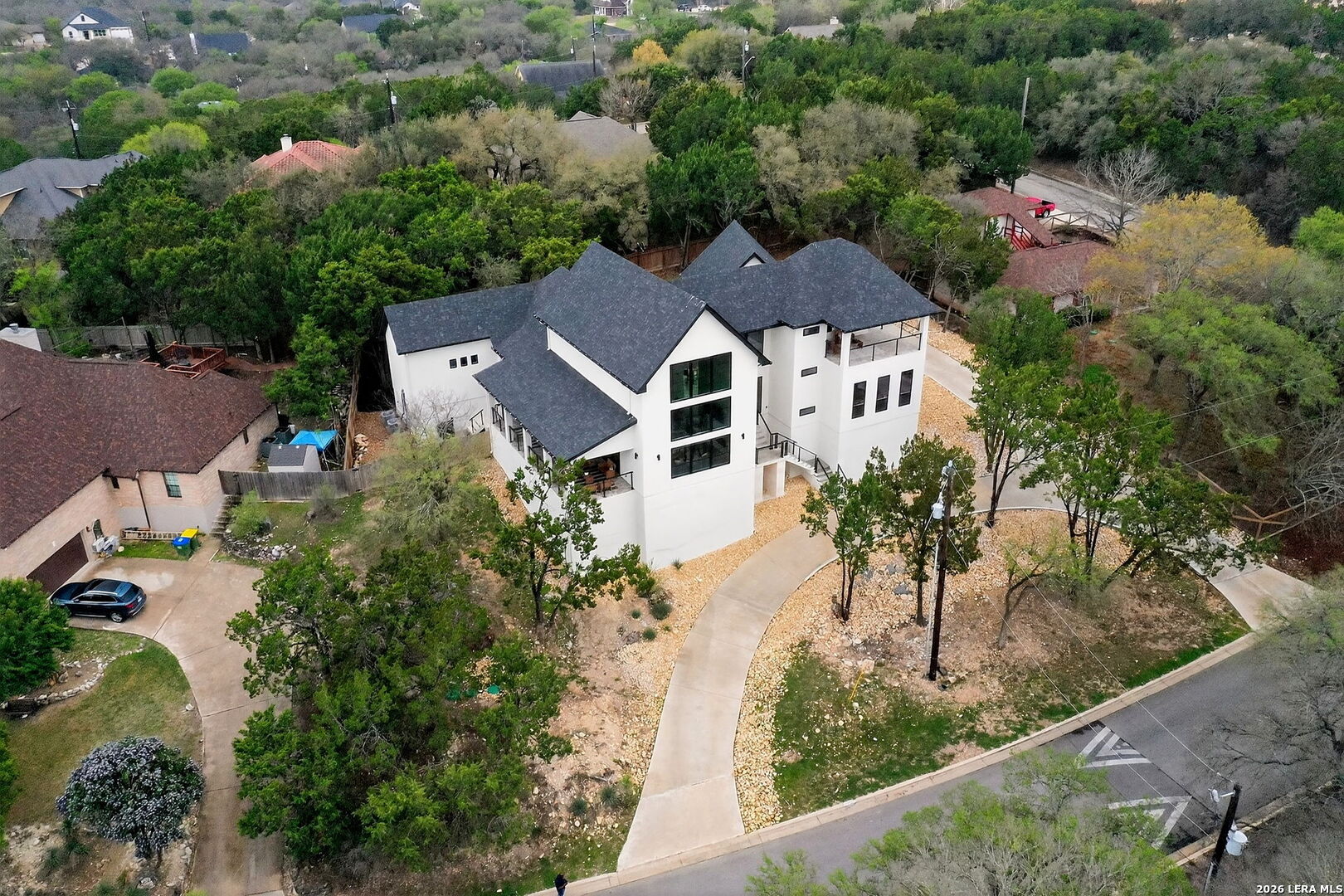 main property photo 60