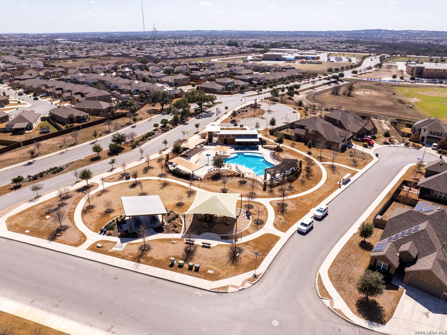 main property photo 41