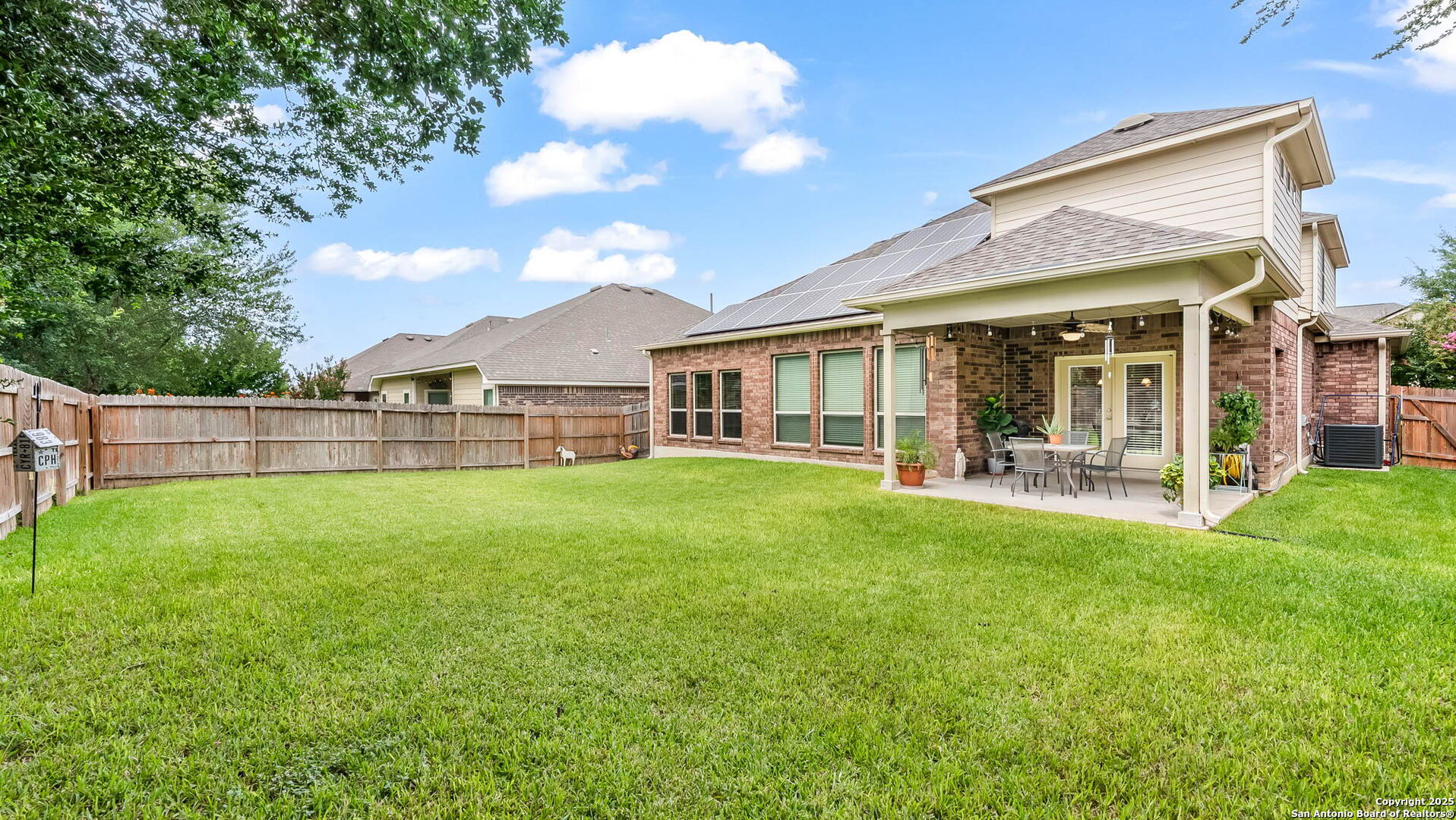 main property photo 19