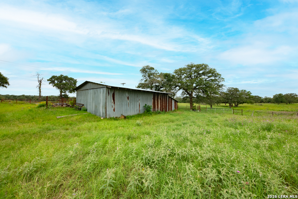 main property photo 25