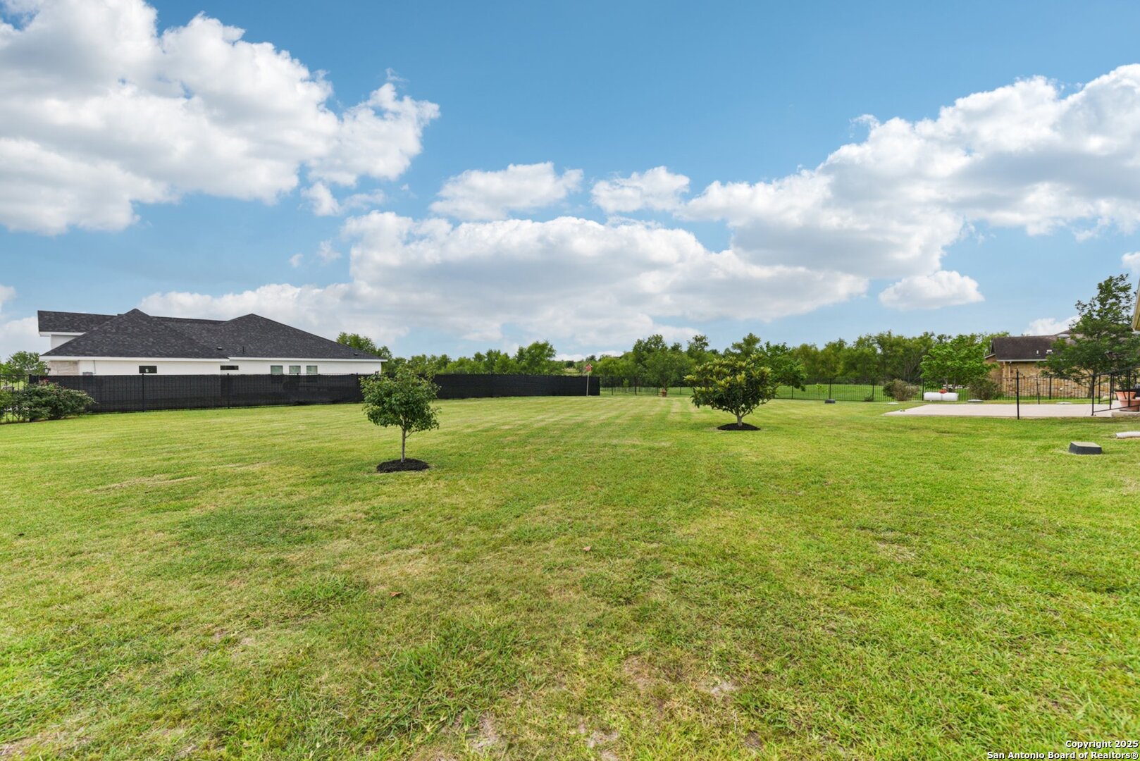 main property photo 46