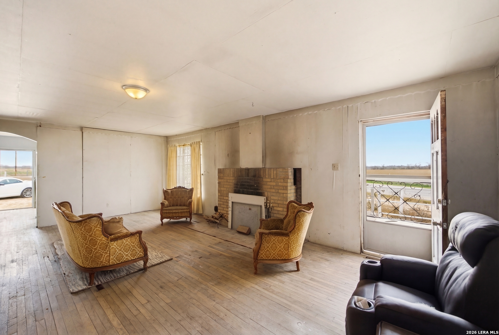 main property photo 26