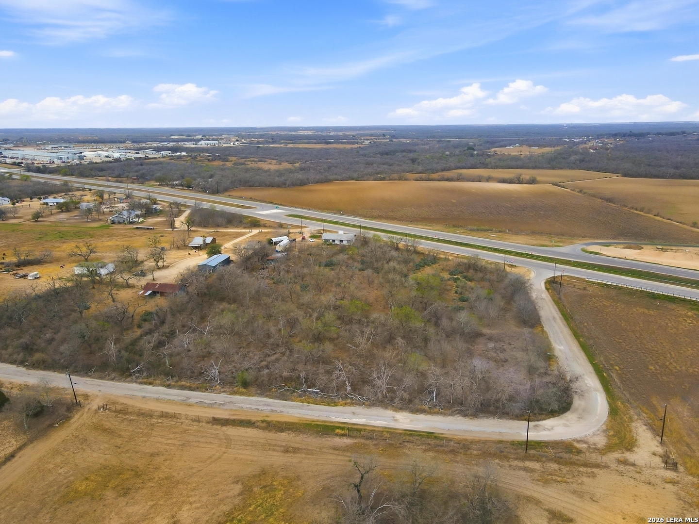 main property photo 4