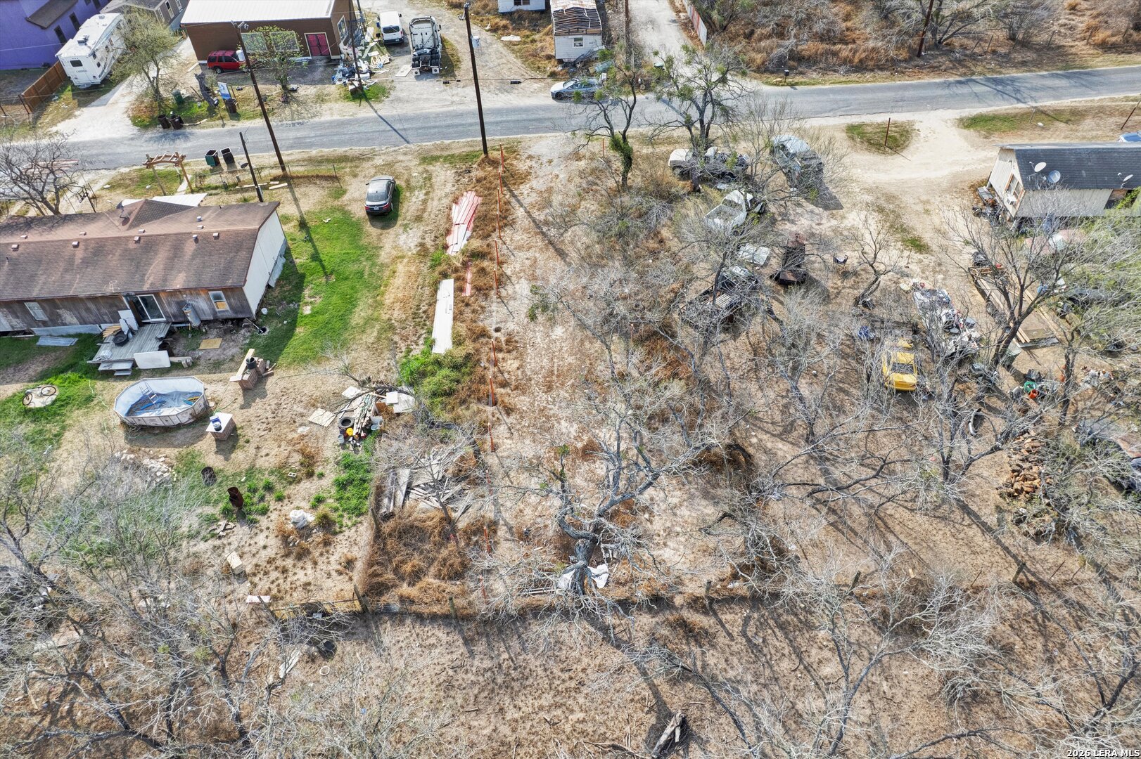 main property photo 10