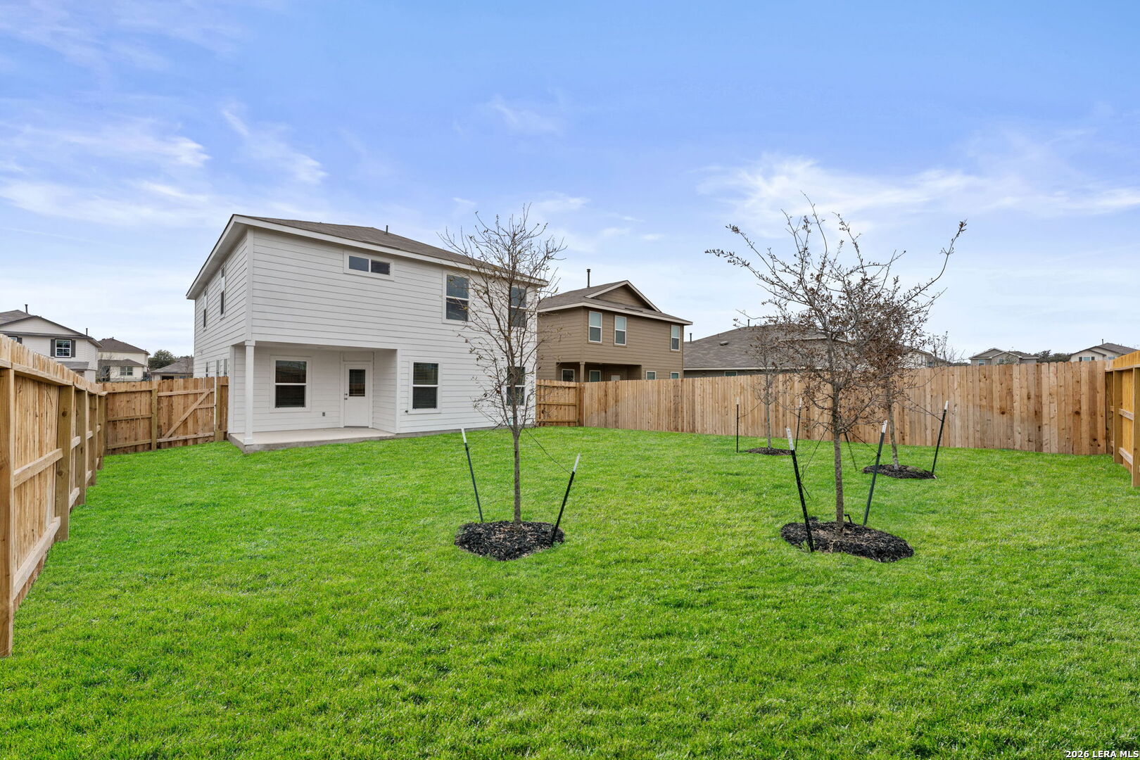 main property photo 29