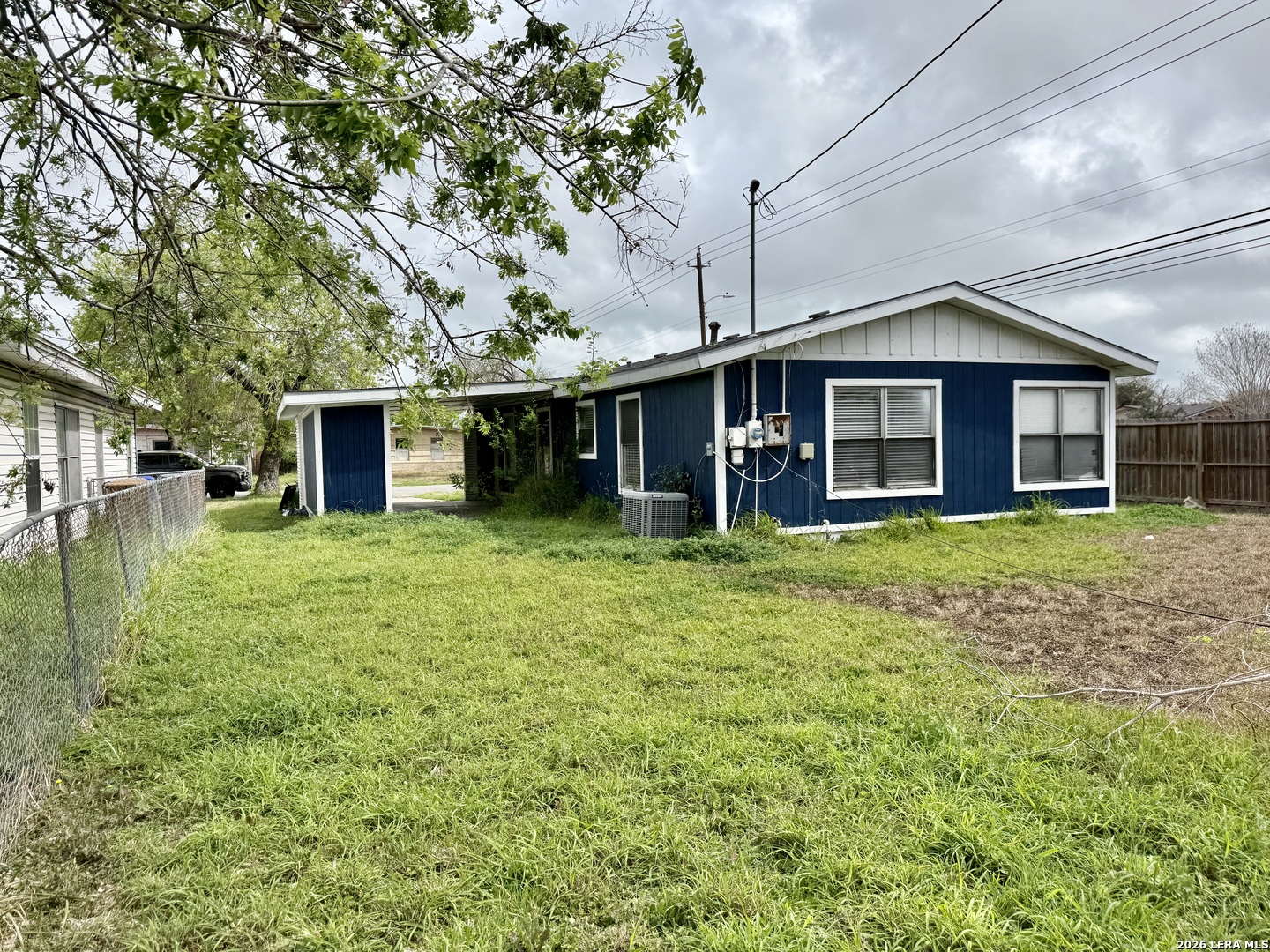 main property photo 24