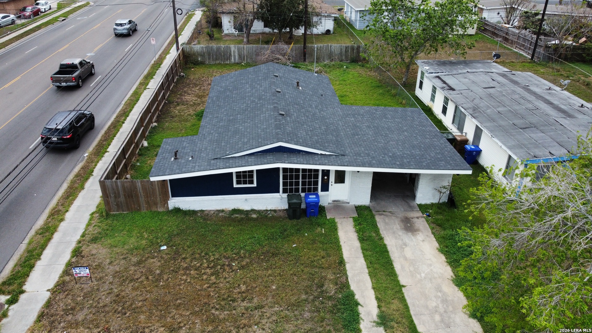 main property photo 3