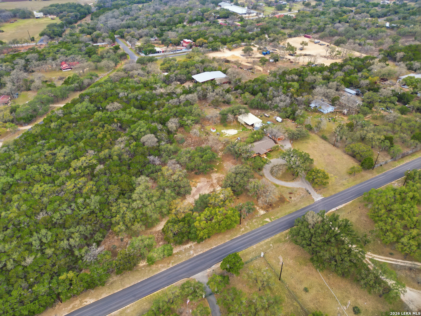 main property photo 33